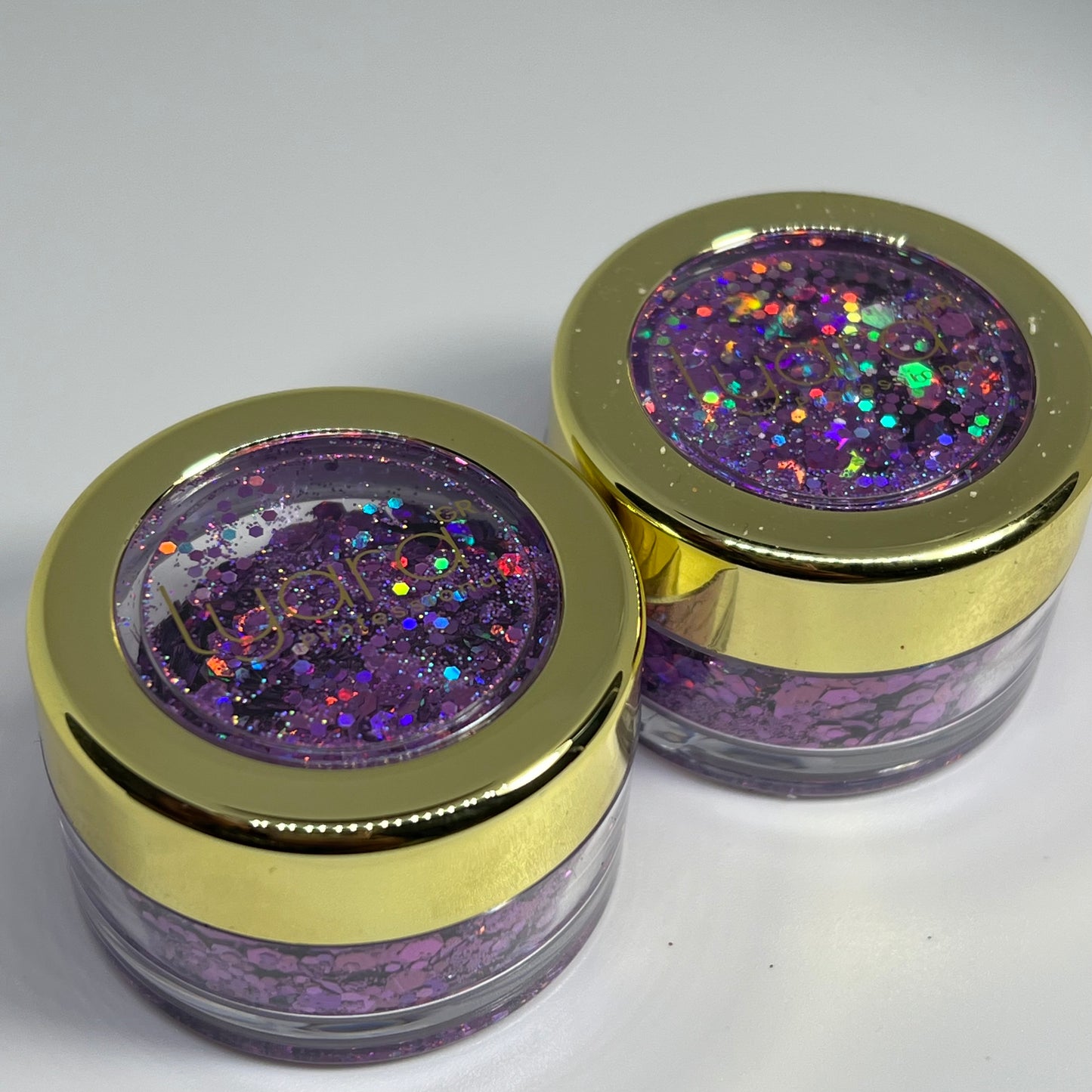 Paillettes Violettes – Finition Créative et Féminine pour Nail Art