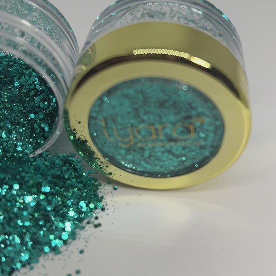 Pó de glitter turquesa para unhas artísticas

